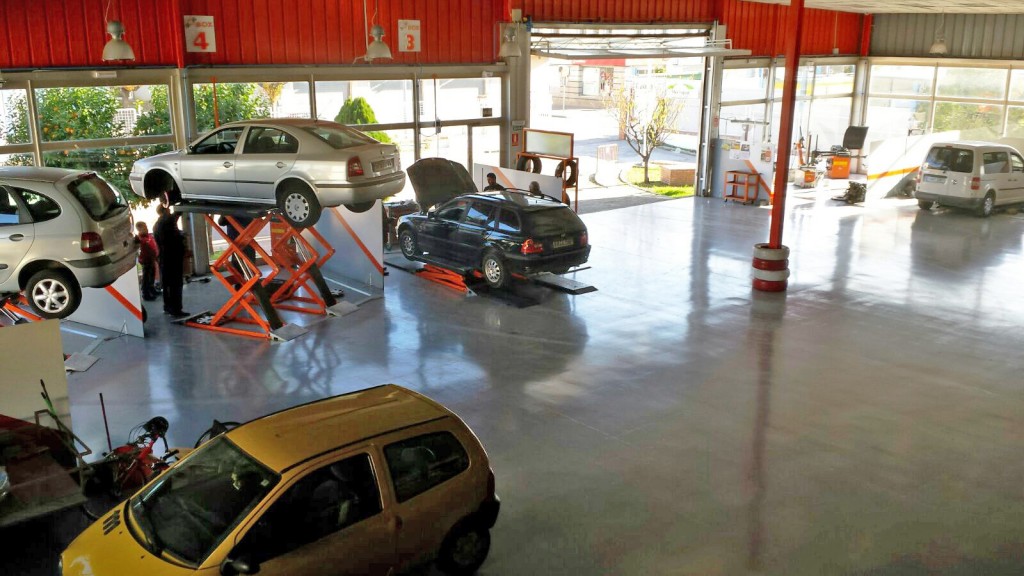 repara tu vehiculo granada