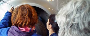 curso mecanica mujres repara tu vehñiculo iurreta